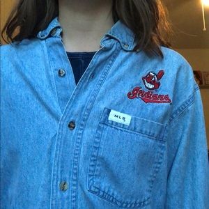 ⭐️SOLD⭐️ Vintage Cleveland Indians Denim Shirt
